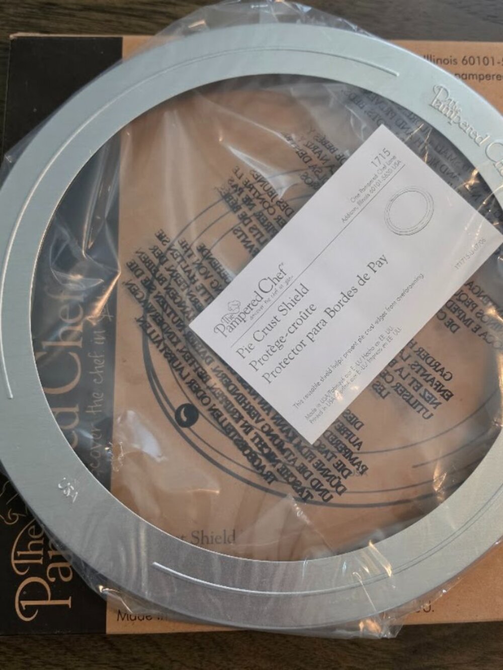 Pampered Chef Pie Crust Shield